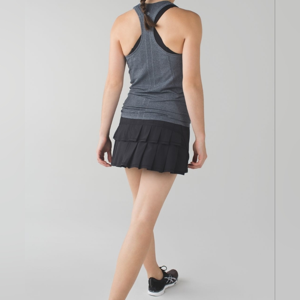 Lululemon Run Pace Setter Mini Skirt Size 4 Black